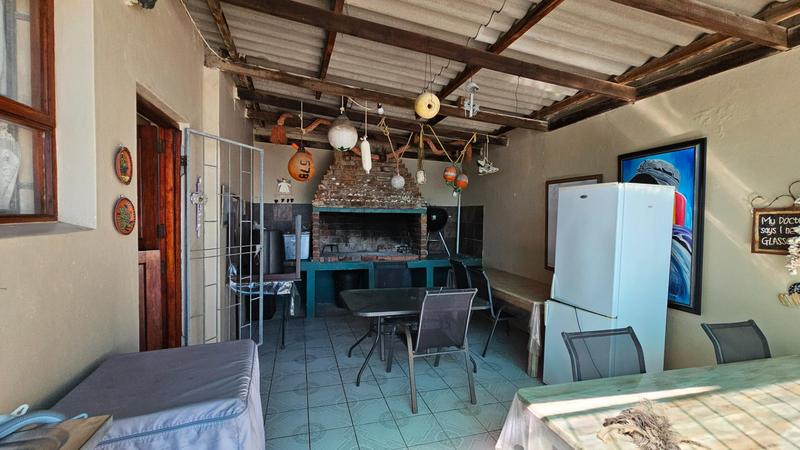 4 Bedroom Property for Sale in Elands Bay Western Cape